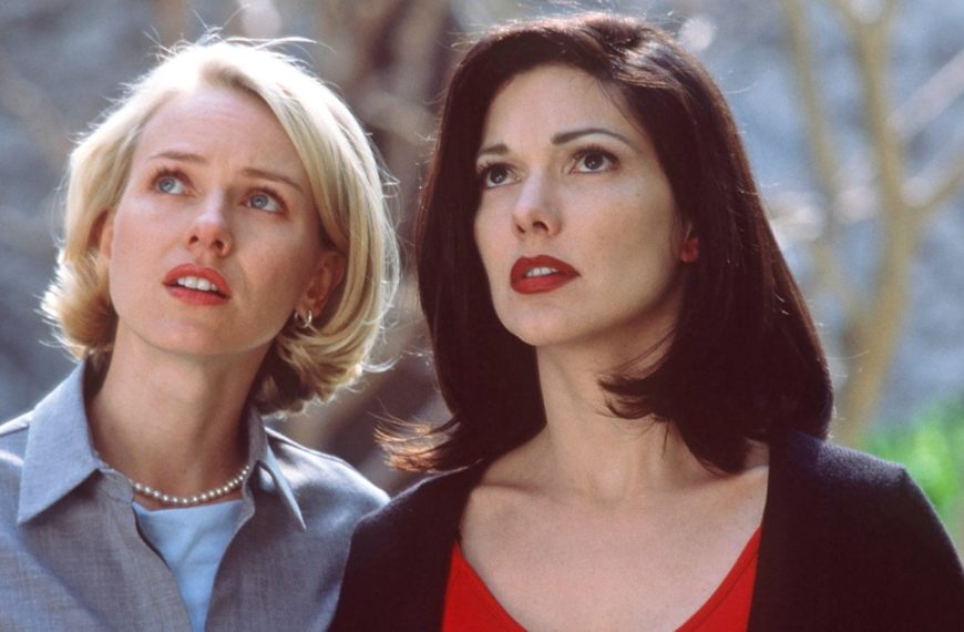 Mulholland Dr. (2001)